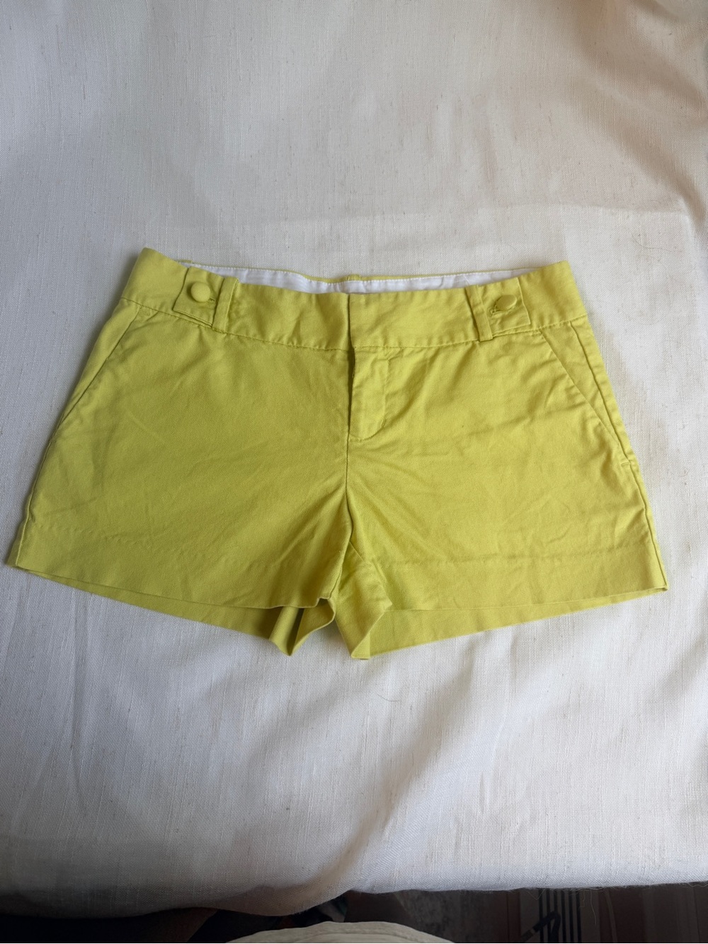 Banana Republic Ryan Fit Lime Yellow Stretch Chino Shorts Size 4